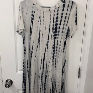 Ivory/tie dye with open back